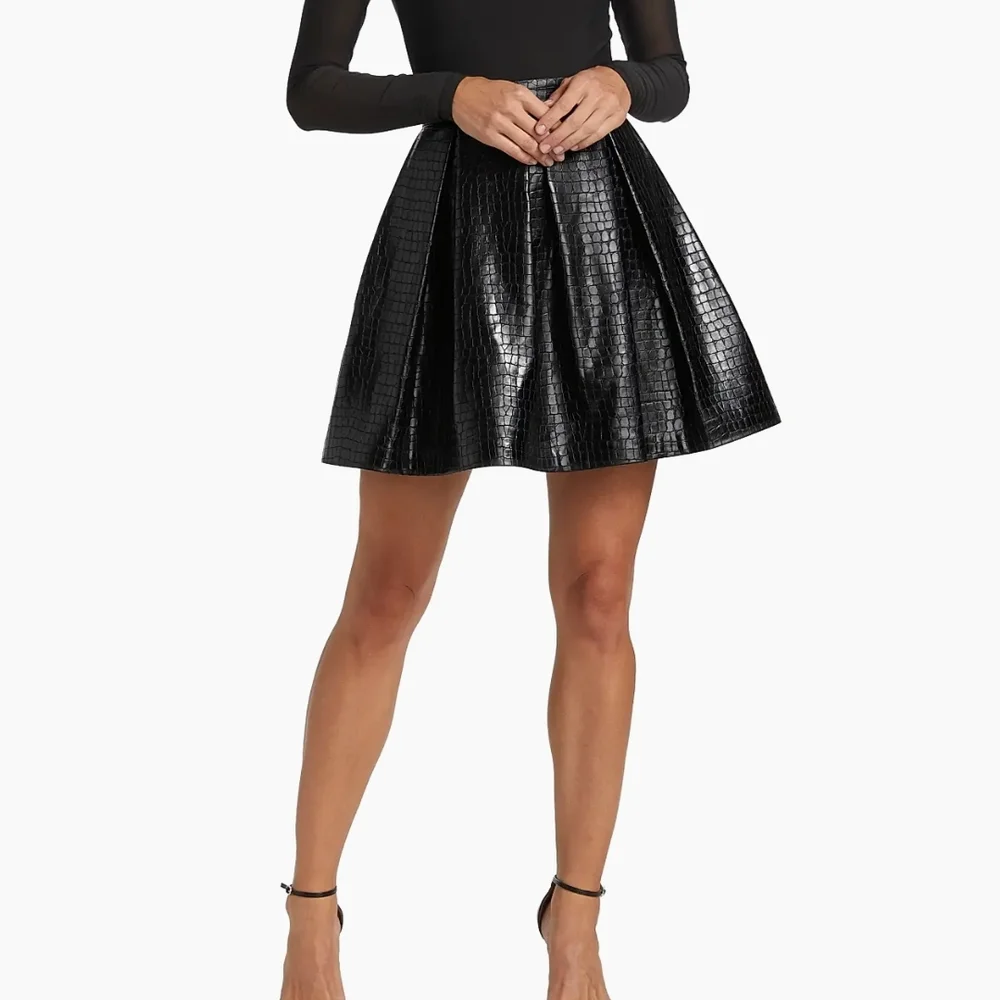 Alice + Olivia Black Croc-Embossed Dress - Picture 4 of 6